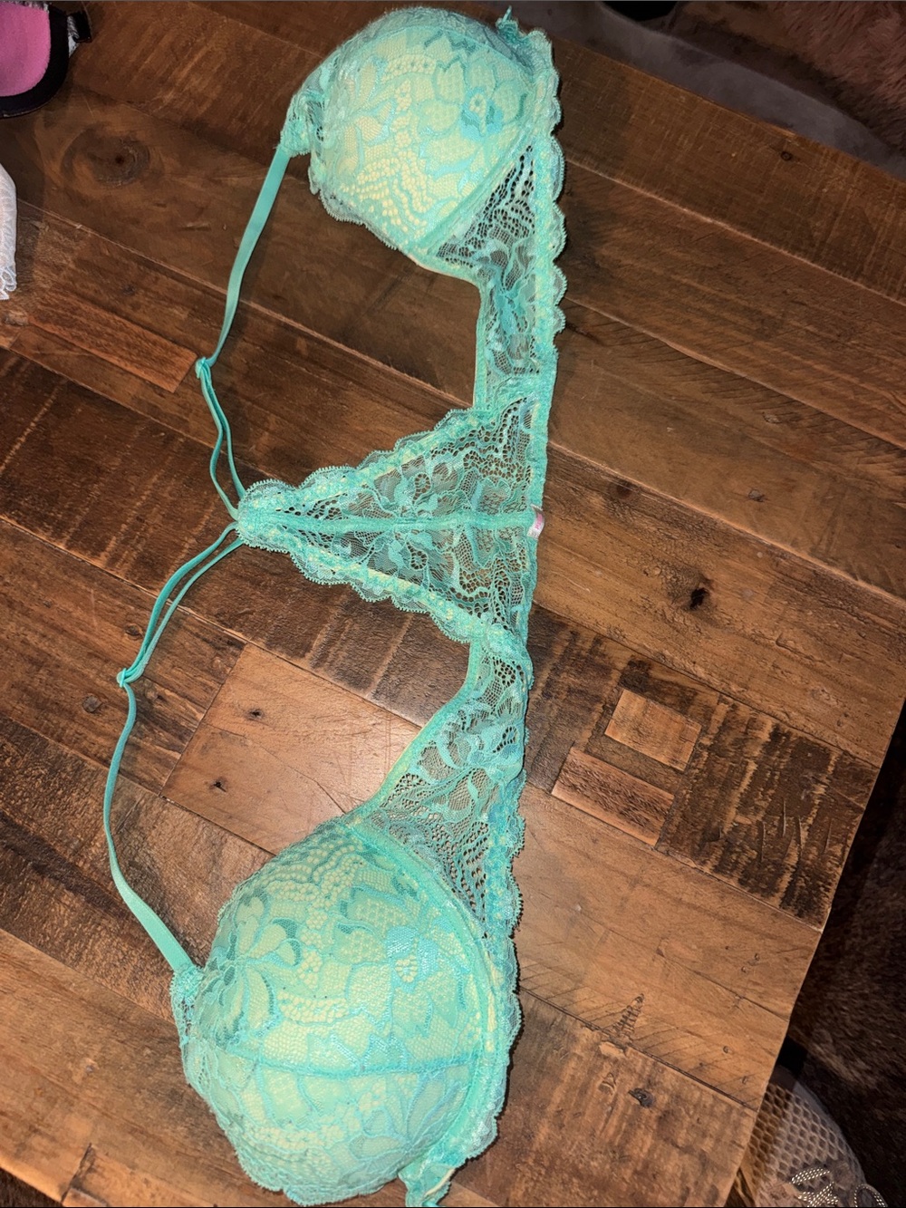 Victoria's Secret Lace Push-Up Bra in Mint Teal